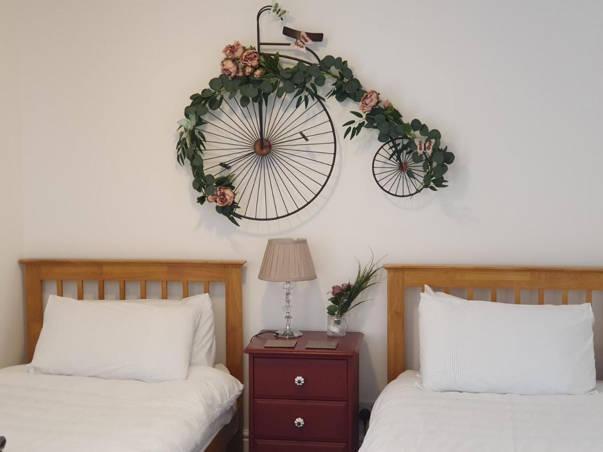 Chartwell Retreat Apartment Whitby Exterior foto